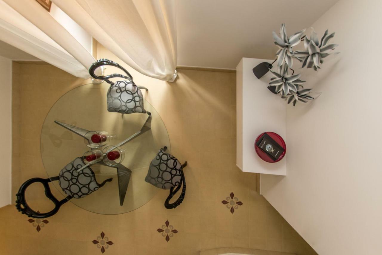 Etnart Gallery House Catánia Buitenkant foto